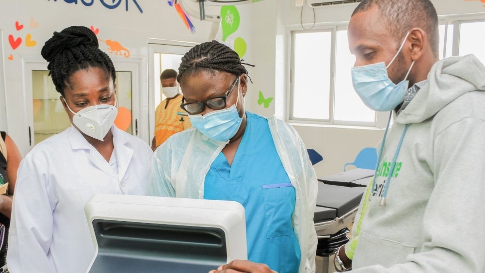 Staff at Komfo Anokye Teaching Hospital learning to use the new equipment